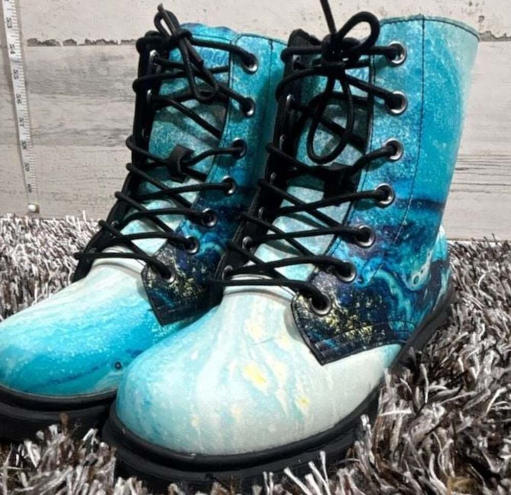 Yes We Vibe Ocean Marble Vegan Lace-Up Combat Boots Women's Size US 5 / 6.5W